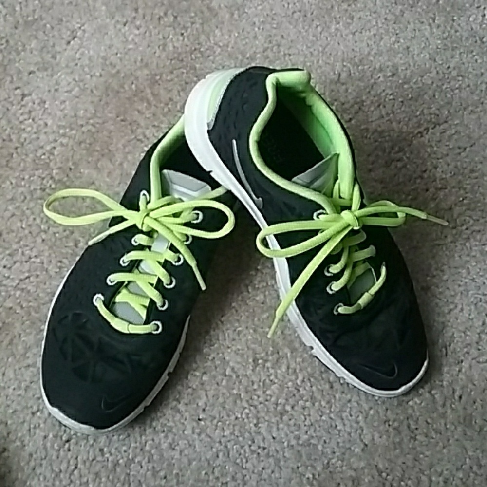 NIKE Free TR Fit3